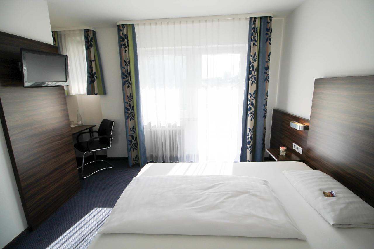Hotel Am Zoo 3*